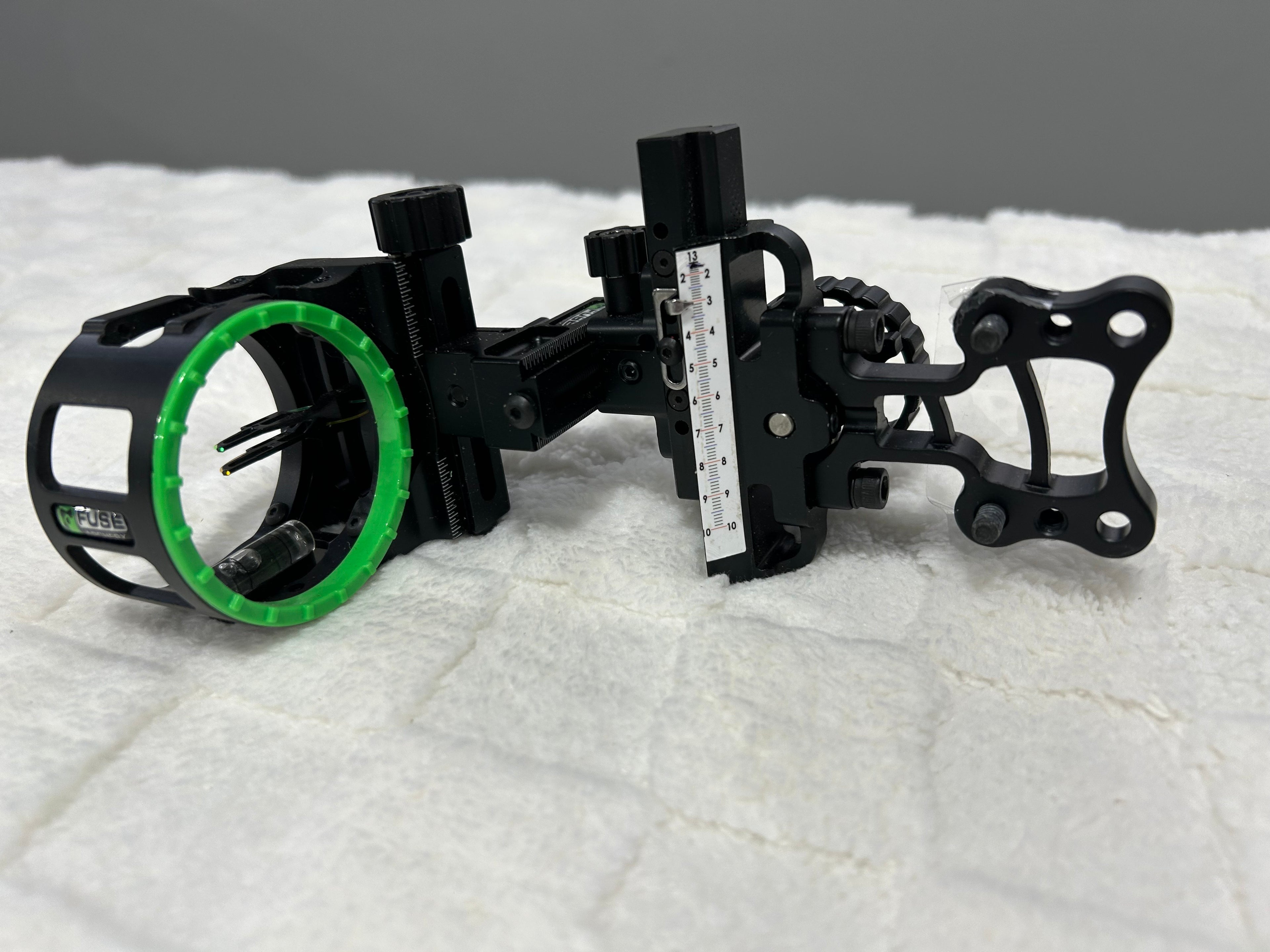 Fuse 2-Pin Slider Bow Sight (USED)