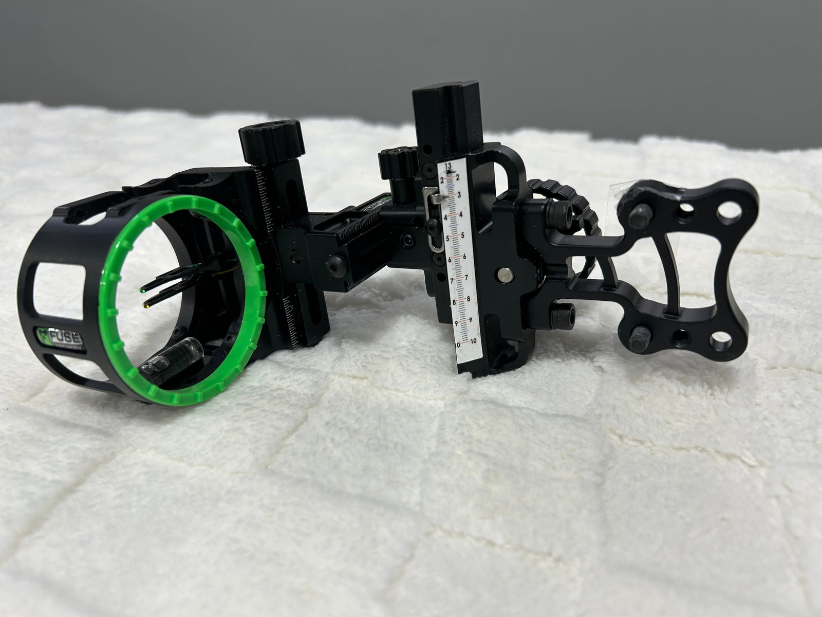 Fuse 2-Pin Slider Bow Sight (USED)