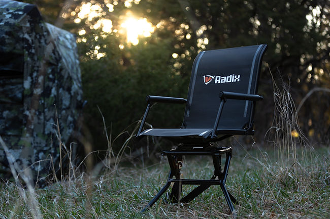 Radix Monarch Collapsible Blind Chair